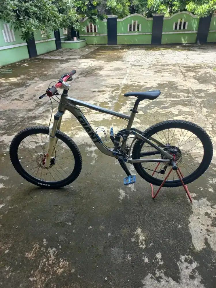 Sepeda MTB GIANT