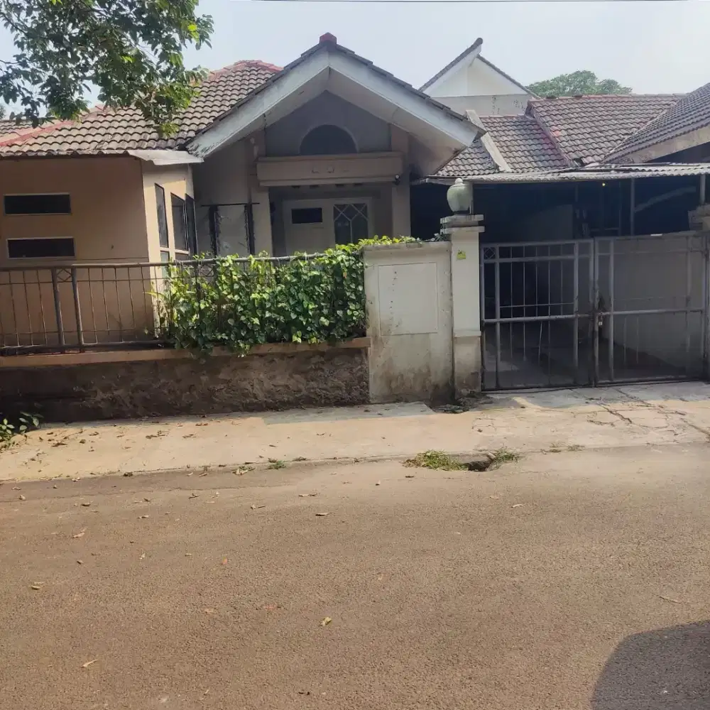 Dijual Cepat& Murah Rumah sektor 12 Kencana Loka BSD