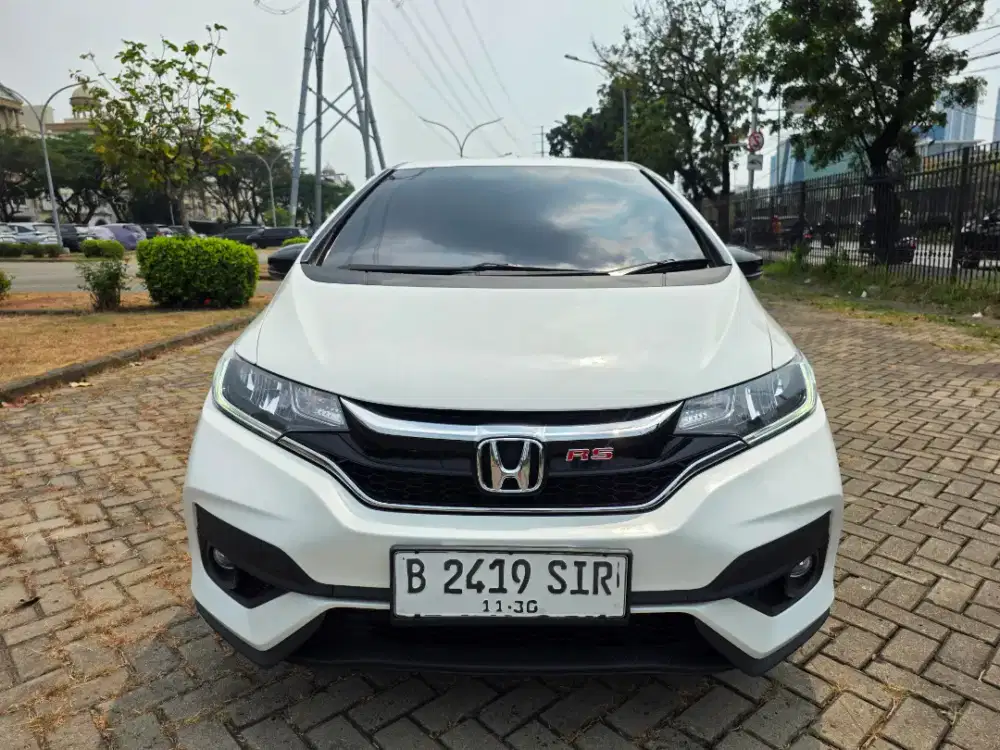 Honda Jazz RS CVT 2019