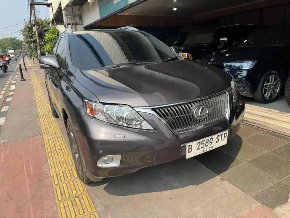 Lexus RX350 th 2009 AT Tangan pertama dari baru