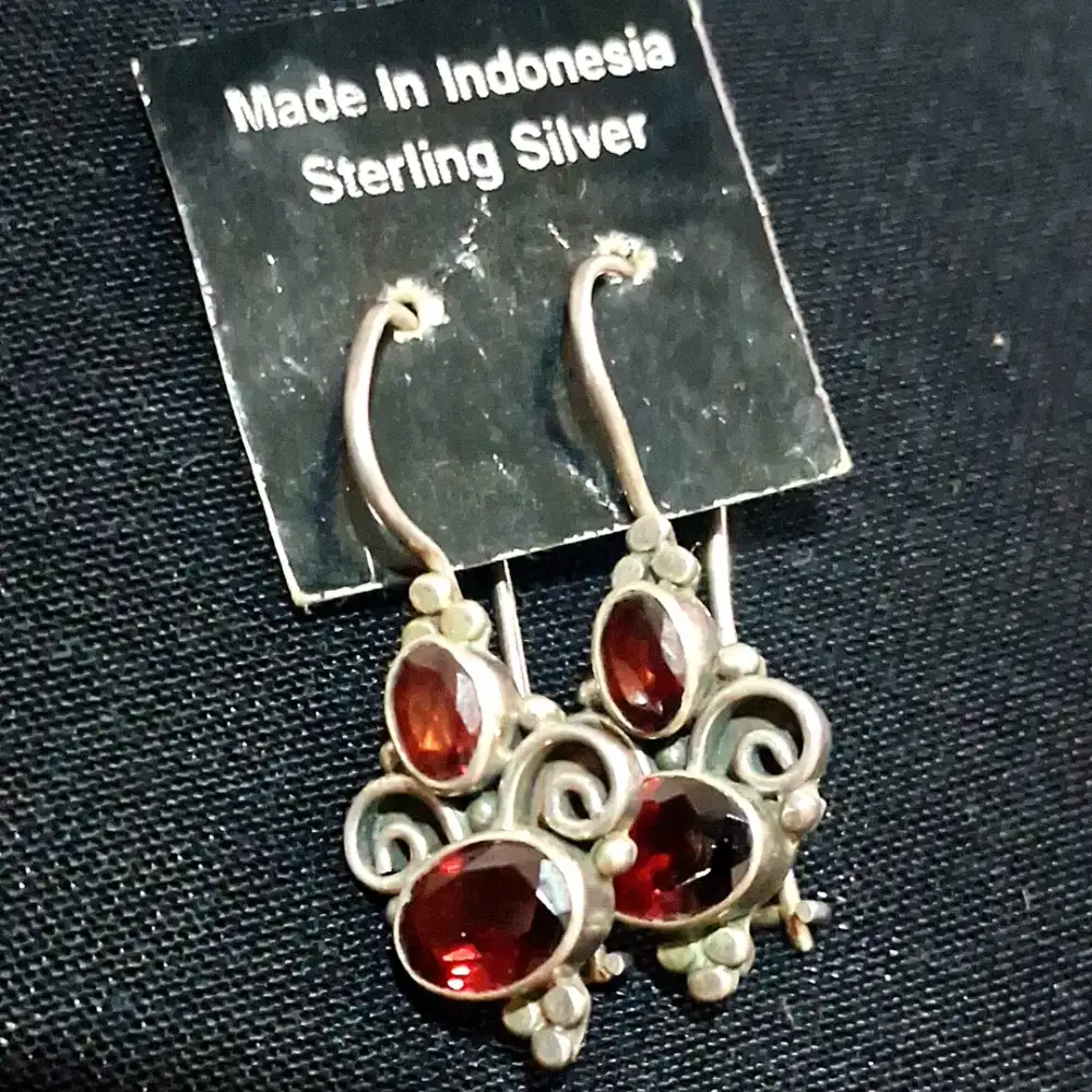 Anting silver unique