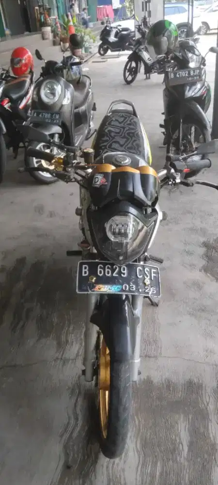 Yamaha Vixion old 2011 lengkap