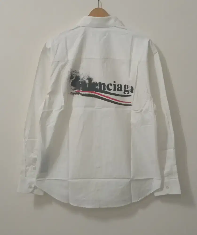 BALENCIAGA SPRAY LOGO IVORY WHITE SHIRT