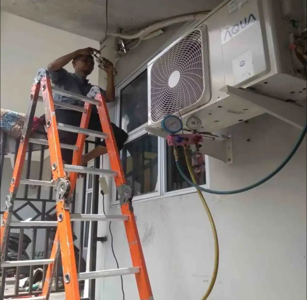 Jasa service,instalasi AC,kulkas 24 jam,bongkar pasang AC baru/bekas.