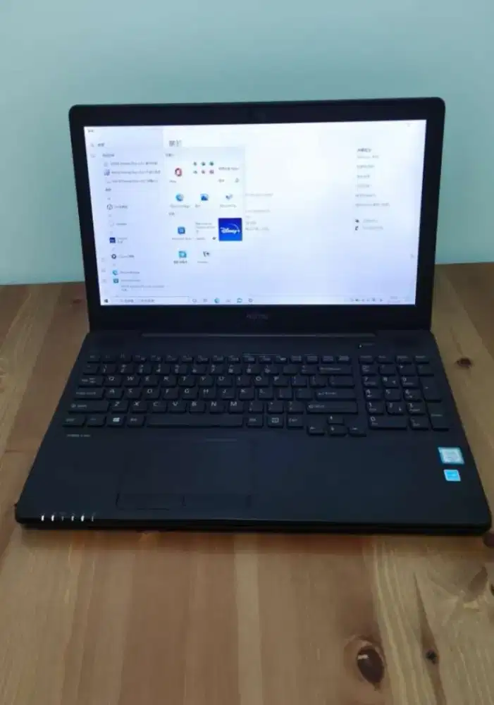 Laptop Fujitsu Ah556 Core i5 6200U dual vga