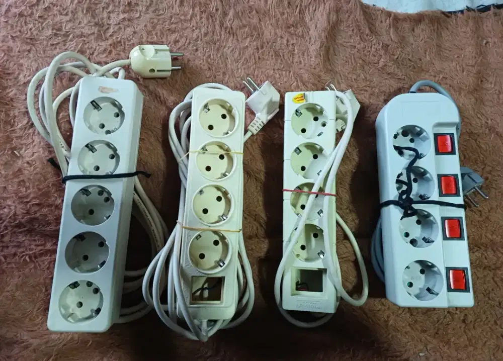 BORONG 150  NEET AJ  NORMAL.  BUAT YG NIAT AJ ,GA SKIP AJ  OK.
