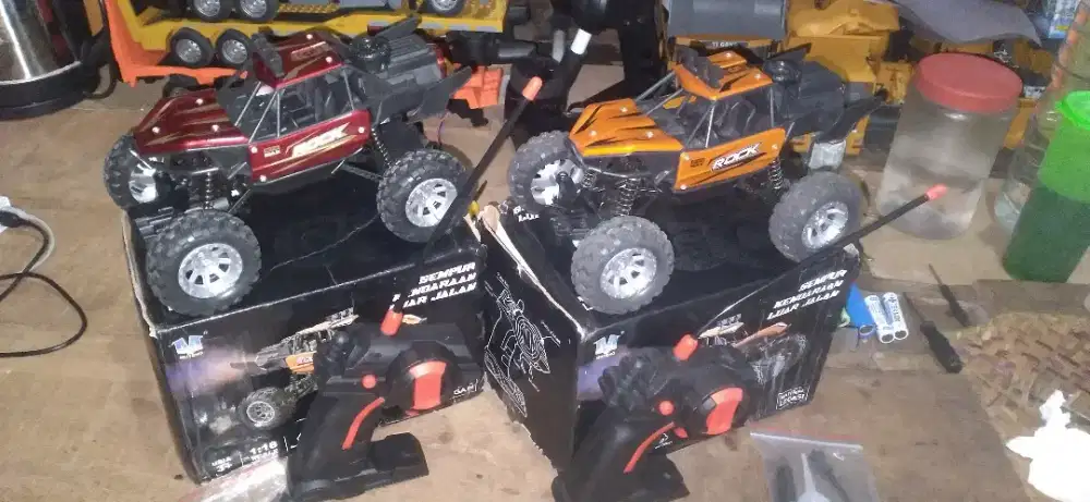 Jual rc bekas rasa baru main dirumah ja.