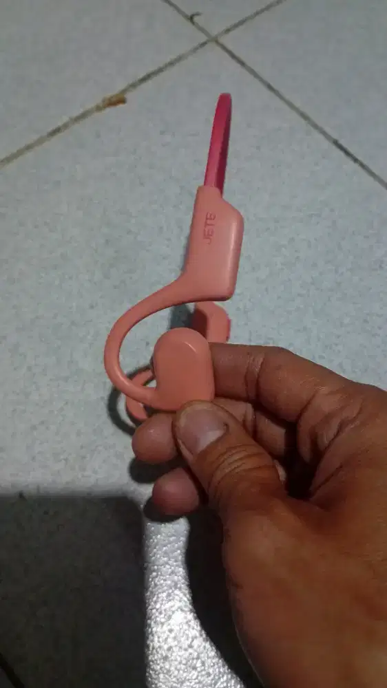 Jete headset olahraga ,gym dll sesuai kebutuhan