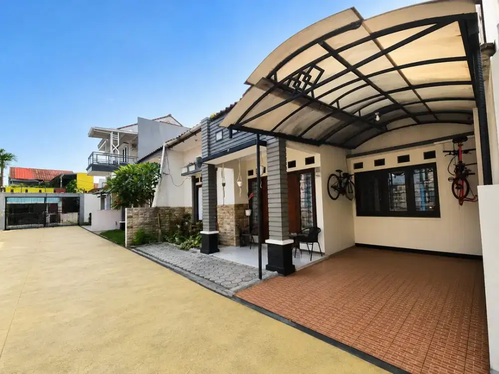 RUMAH BAGUS DALAM CLUSTER EXCLUSIVE CIBUBUR
