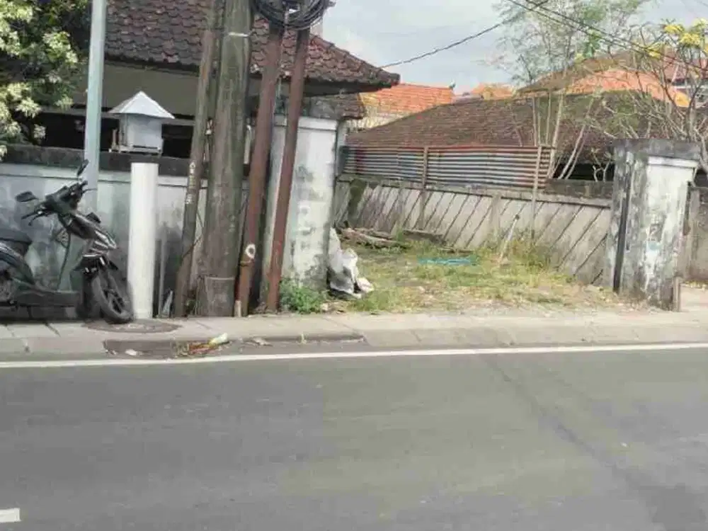 Tanah pinggir jalan raya dekat Canggu bonusan bangunan jalan tuka dalung Mengwi bali - Thumbnail 3