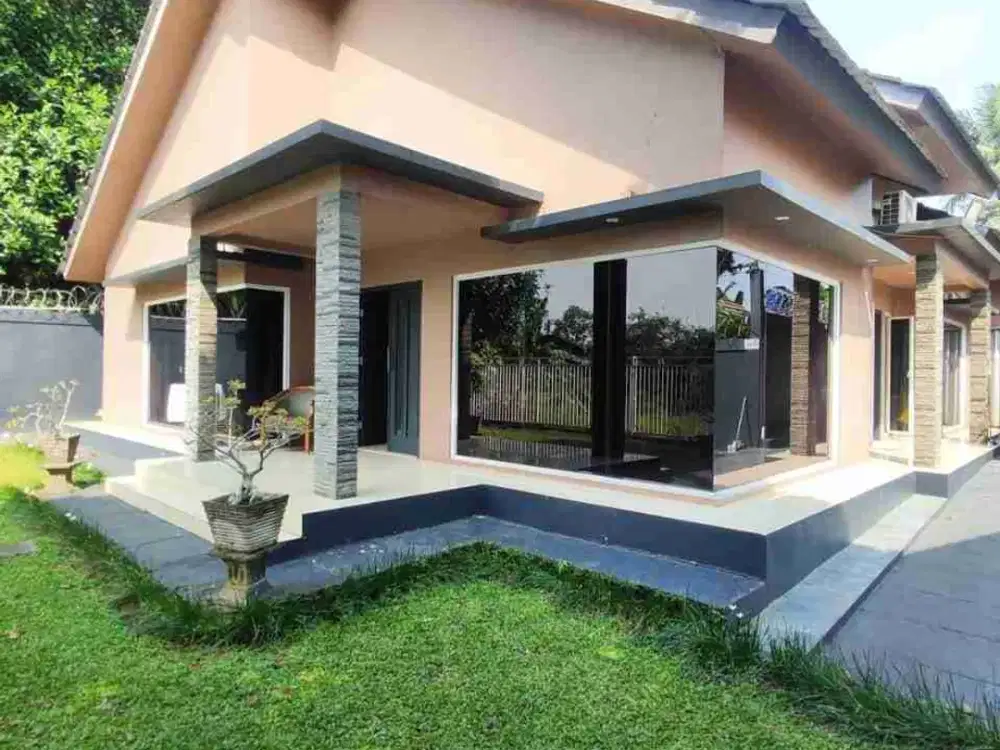 Rumah Villa Desain Mewah Dalam Pedesaan