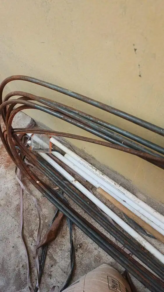 Besi 12 dan 8 sisa buat rumah
