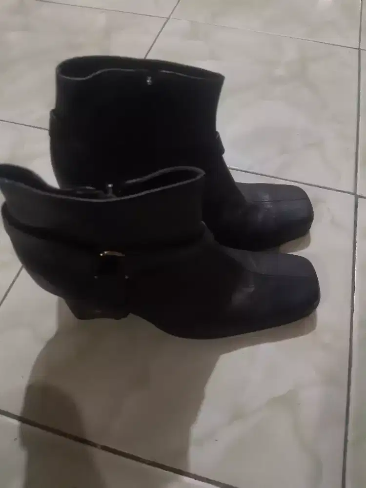Jual cepat sepatu kulit scorpion original