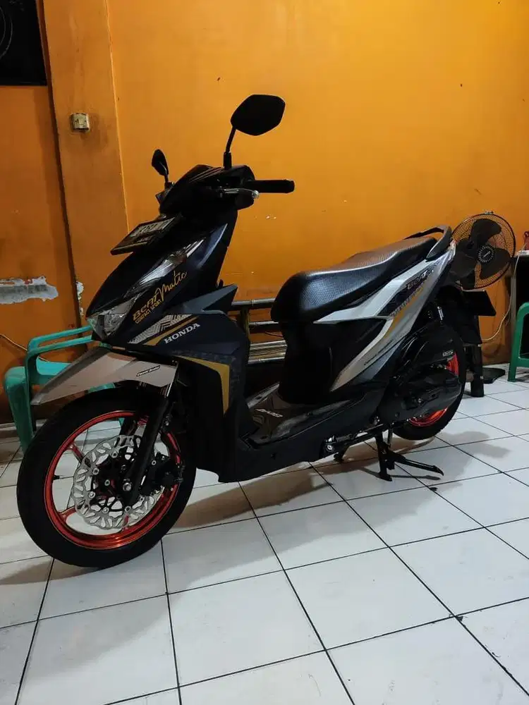 Beat Delux pajak Hidup