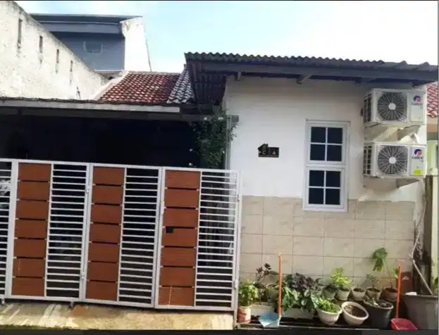 Disewakan rumah dalam komplek, siap huni, sejuk adem, akses 1 Pintu