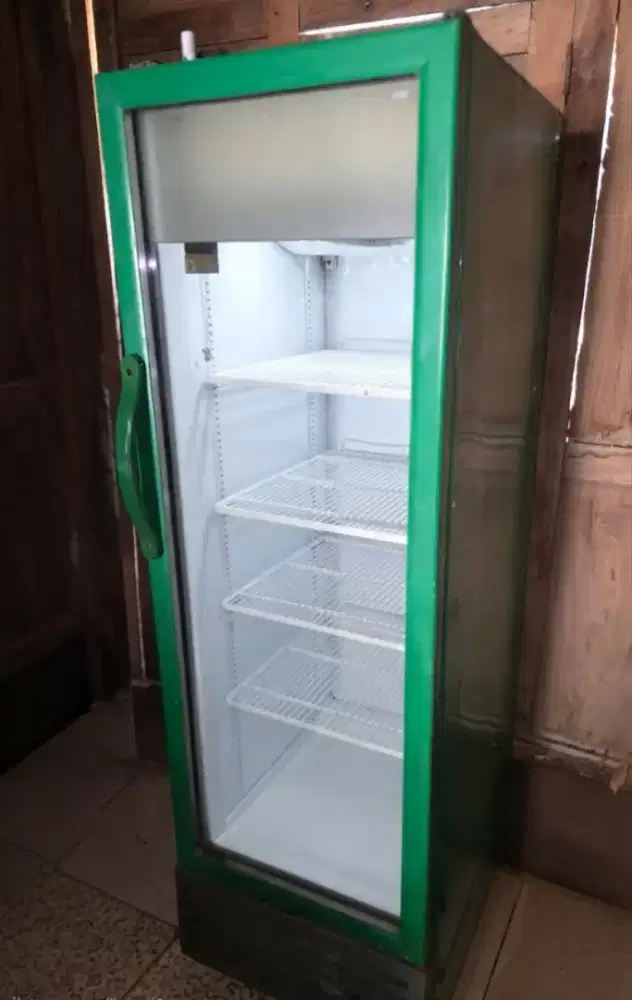 Kulkas Showcase 260 Liter