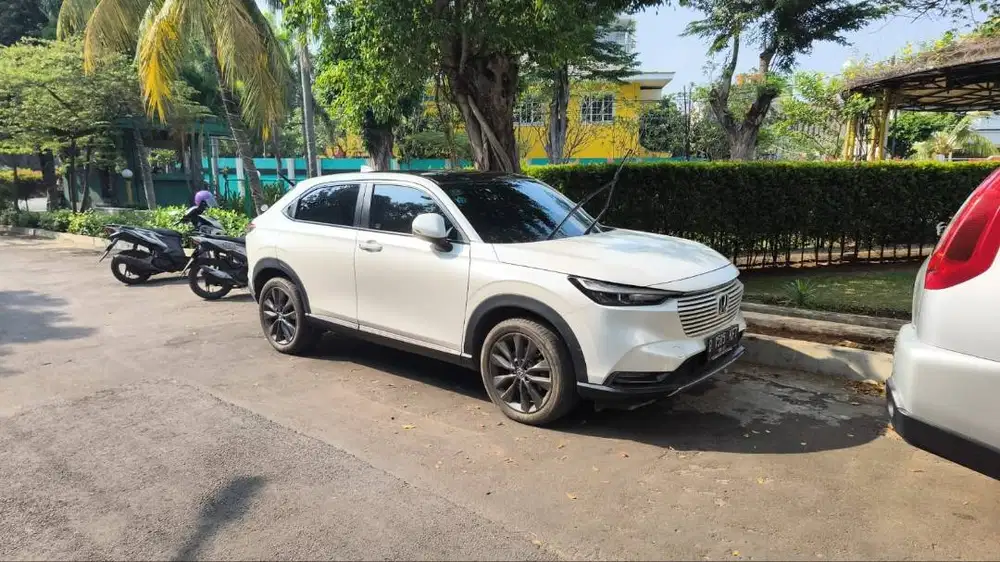 HONDA HRV (2022) 1.5 BENSIN SE
