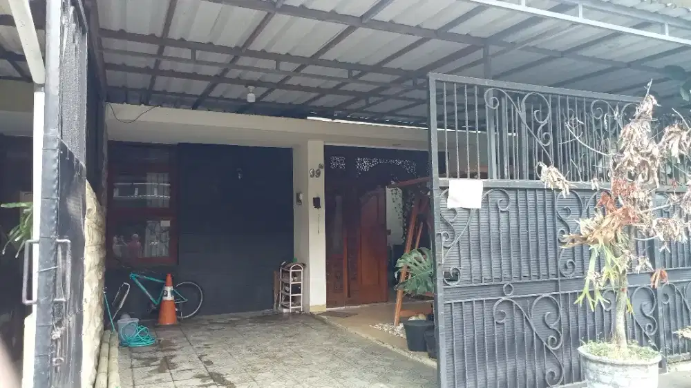 Dikontrakan Rumah dkt Tol Buah Batu dkt Univ Telkom bdg