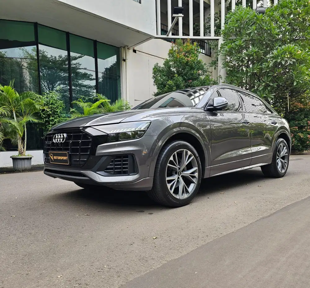 (Brand New) Audi Q8 55 TFSI 2023 low km q 8