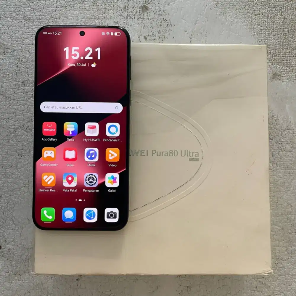 Huawei Pura 80 Ultra Warna Golden Black 16/512GB