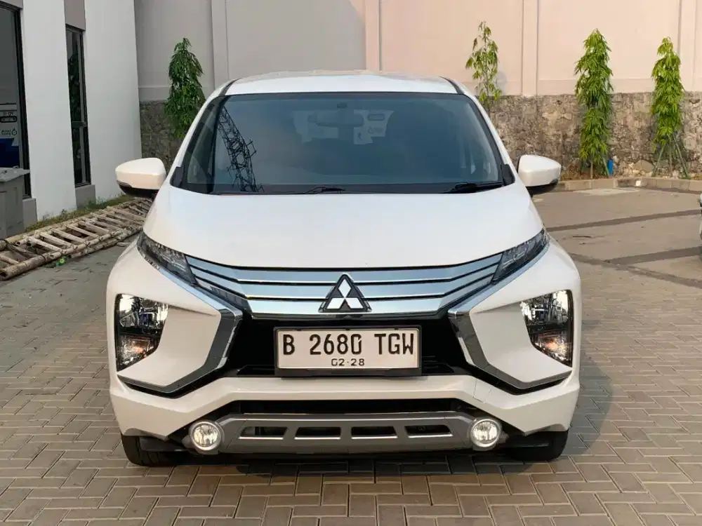 MITSUBISHI XPANDER SPORT AT 2019 PUTIH