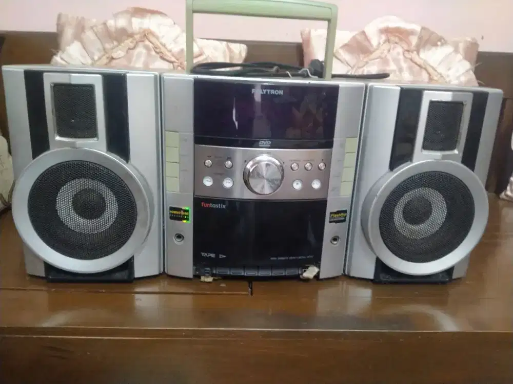 Tape Polytron usb