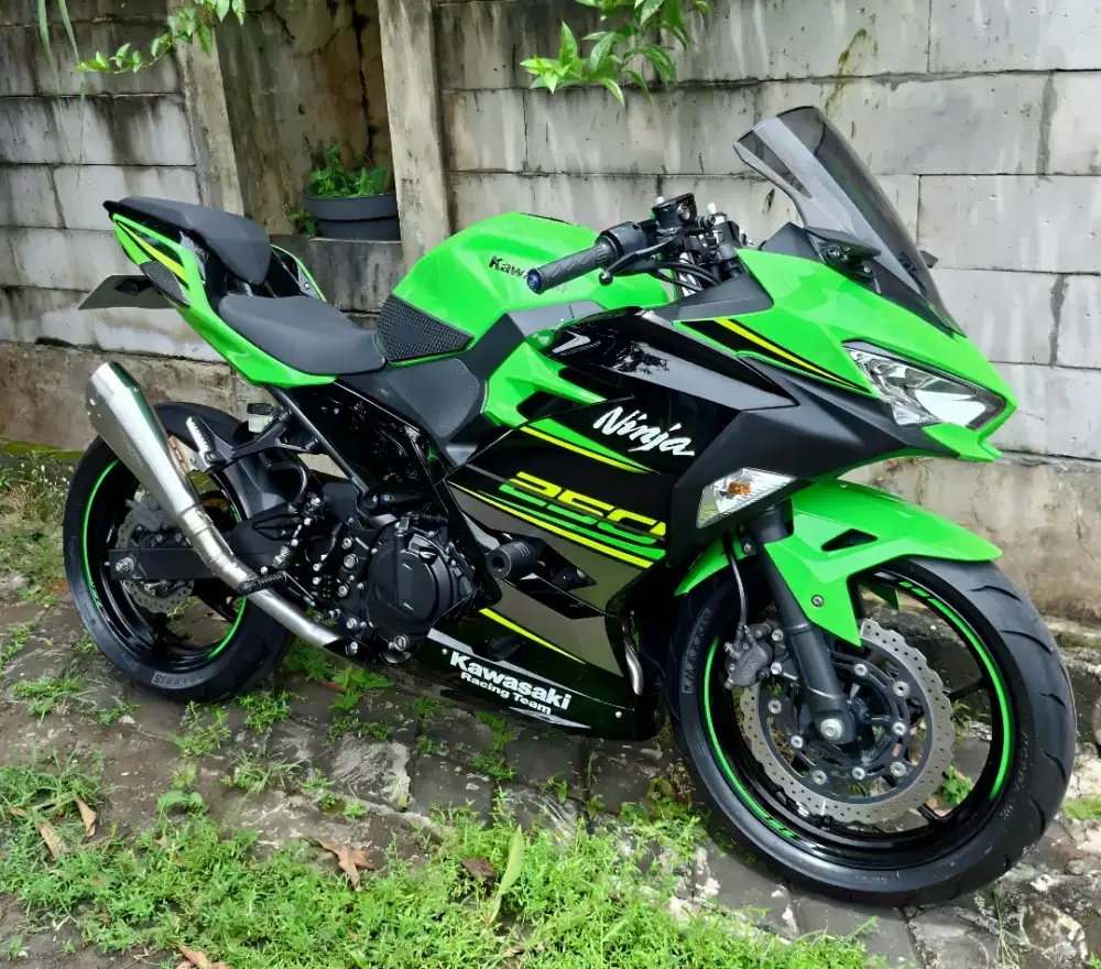 Ninja 250 FI KRT Edition 2018 perfect condition