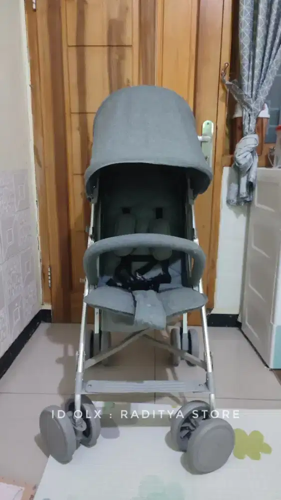 Stroller Bayi Merk Giggles