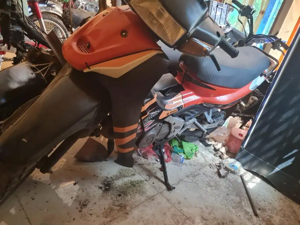 Satria RU 2003 Hitam oren