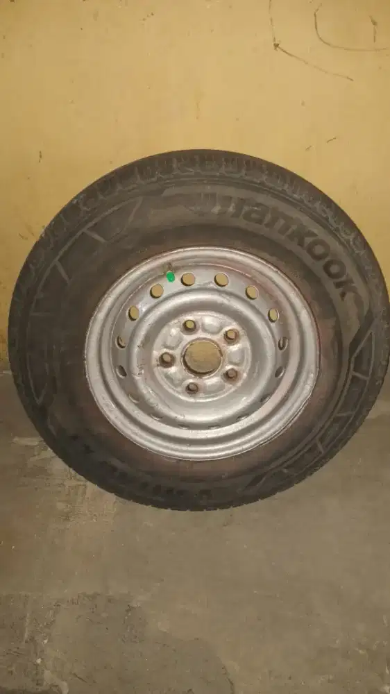 1 velg ban 175 ring 13 pcd 114