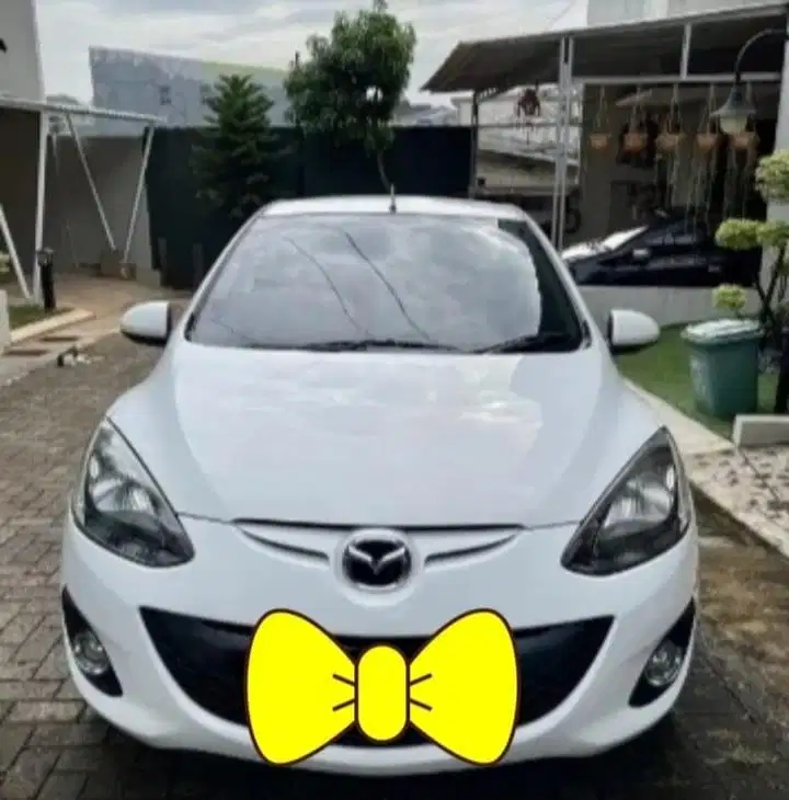 Mazda 2 2011 Bensin