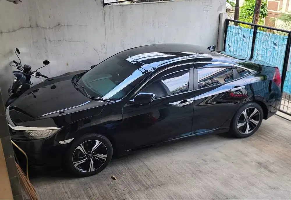 Honda civic turbo 2016