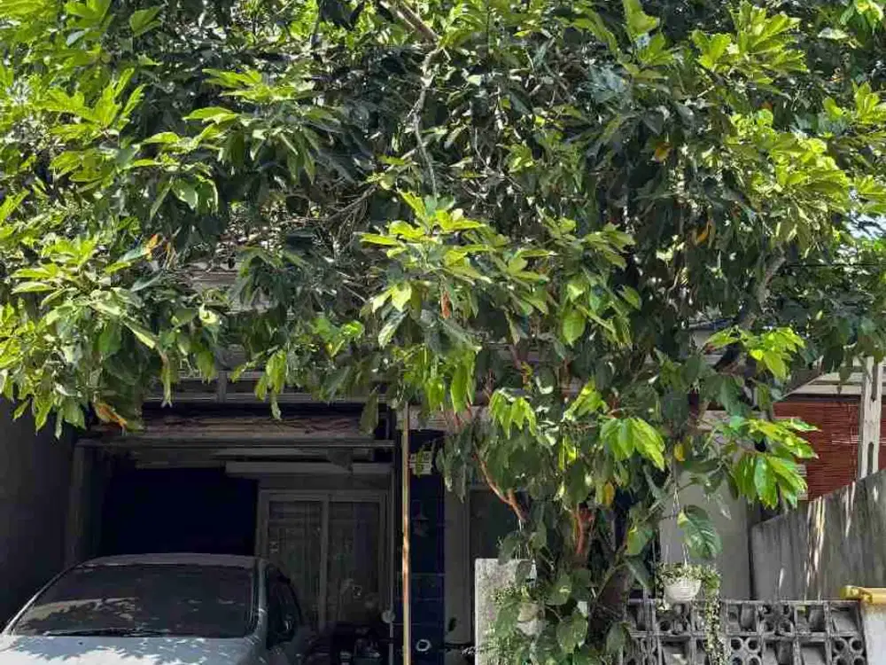 Jual cepat rumah 2 lantai unfurnish. Cibubur country cikeas .