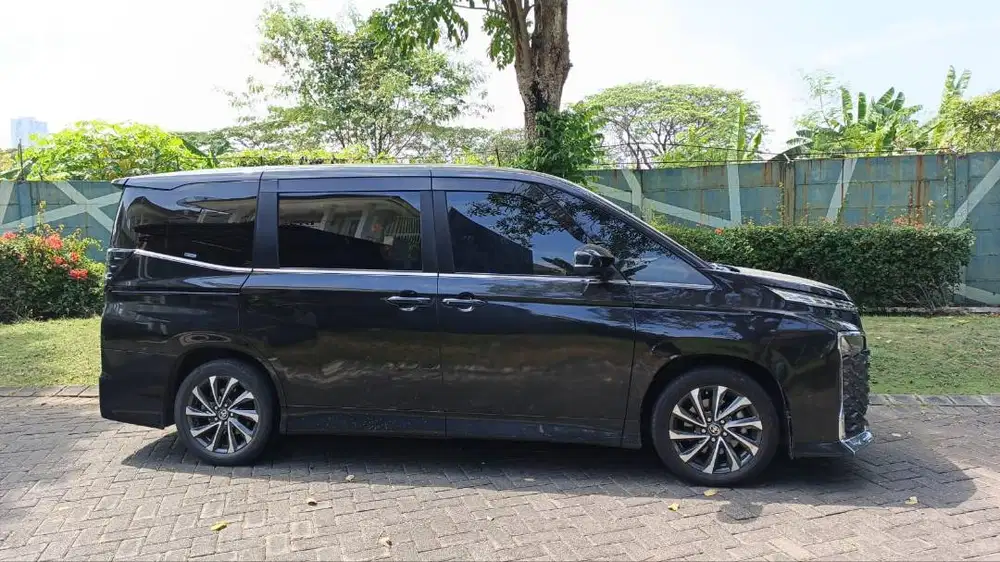 DIJUAL TOYOTA VOXY 2024 ISTIMEWA – PEMILIK LANGSUNG