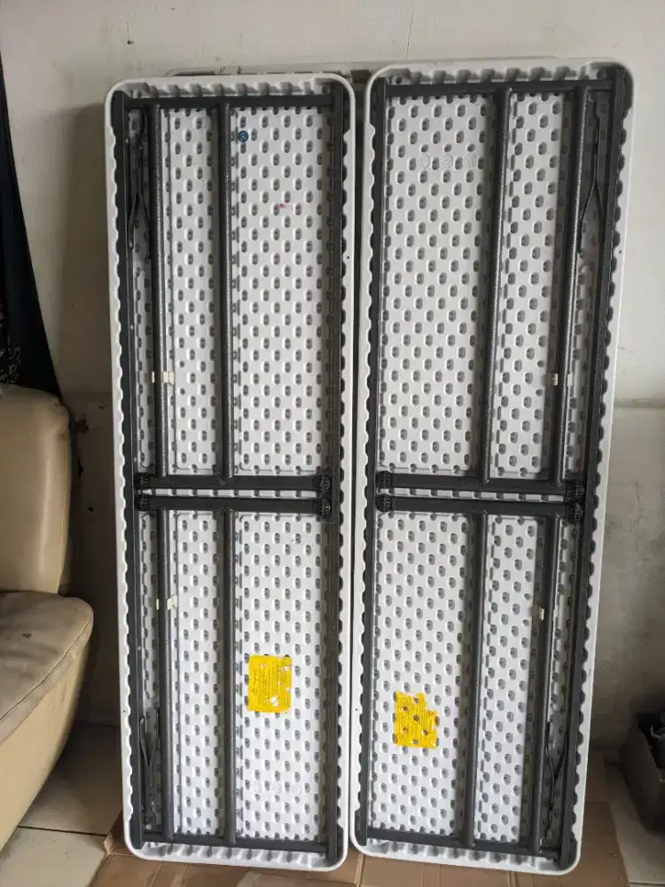 Meja lipat krisbow