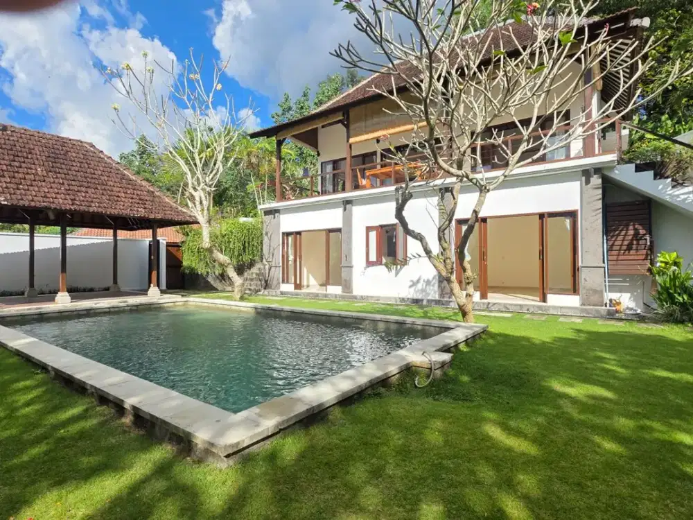 Tranquil river front villa in the southern Tabanan