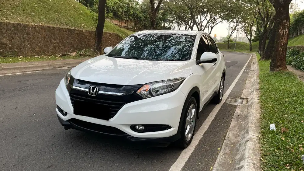 (CASH)(Low Km70ribu)HONDA HRV HR-V 1.5 E CVT AT Tahun 2016