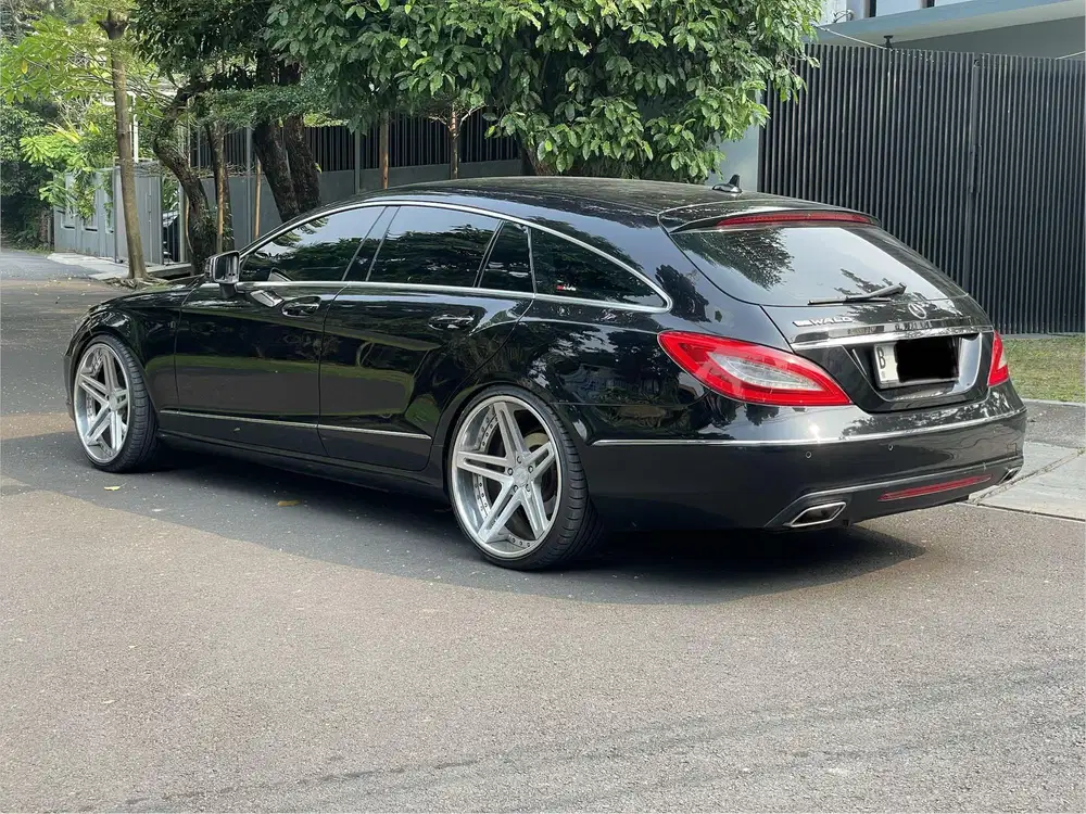 CLS 350 Shooting Brake