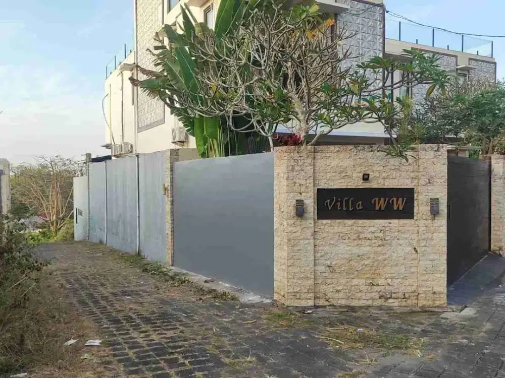 Di jual tanah luas 750 M2/ 7.5 are kawasan villa dan perumahan di kampial Benoa Kuta Selatan
