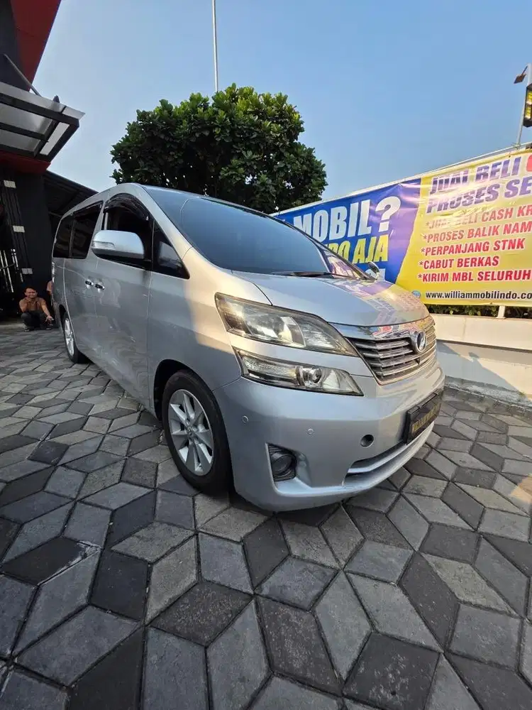 Toyota Vellfire V Premium Sound Matic Tahun 2010