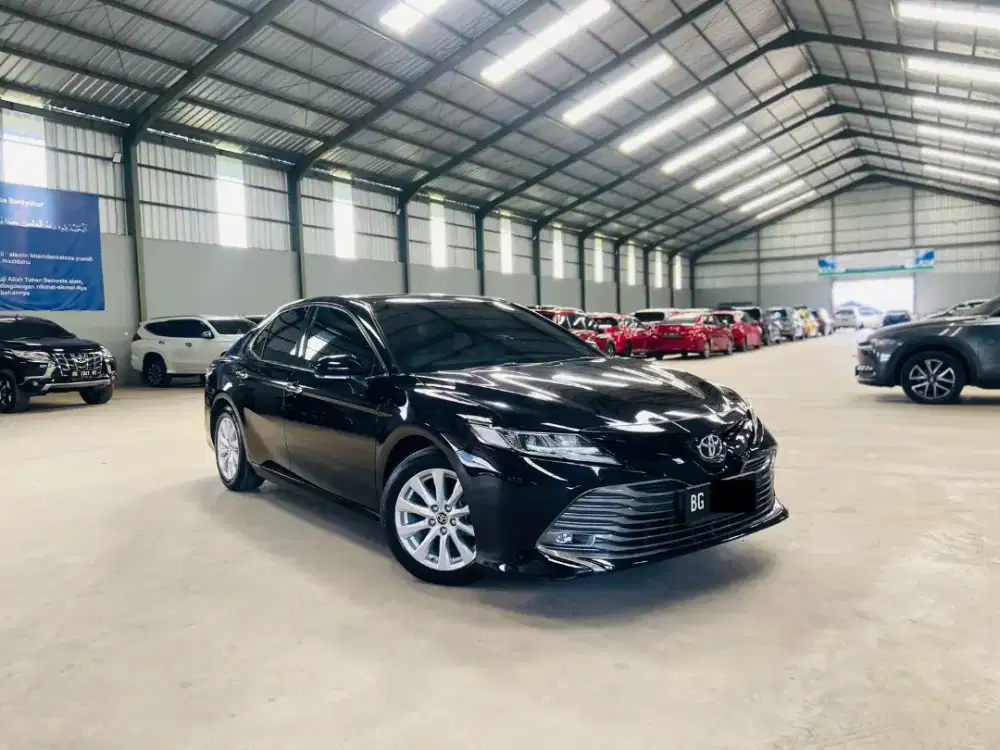 Toyota Camry 2.5 V 2021 / 2022 AT Matic, Sangat terawat
