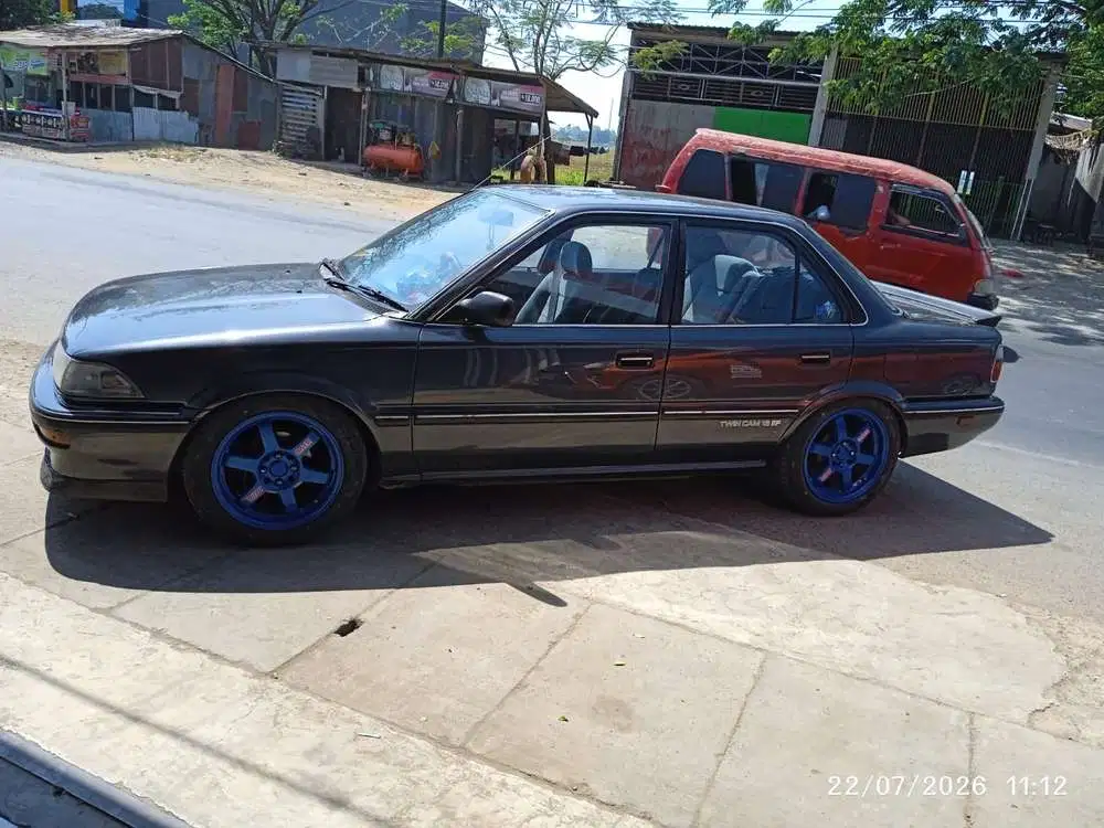 Toyota Corolla 1992 Bensin