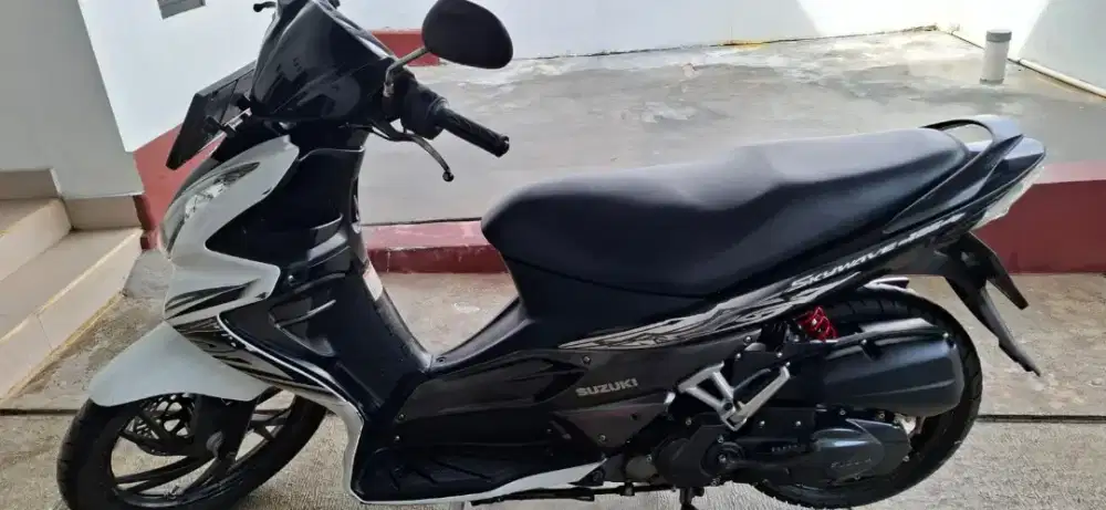 Dijual Suzuki skywave 2010