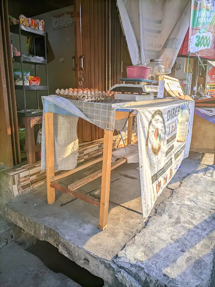 Dijual meja buat jualan dan meja santai
