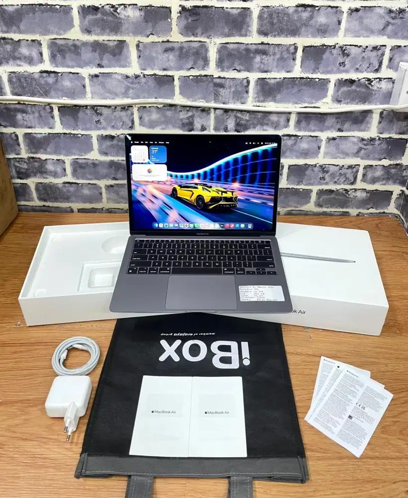 Macbook Air Retina 13-inch 2020