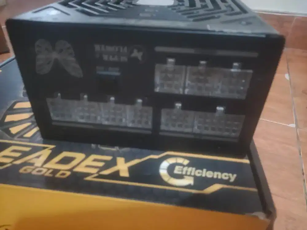 Psu pure gold full modular super flower leadex