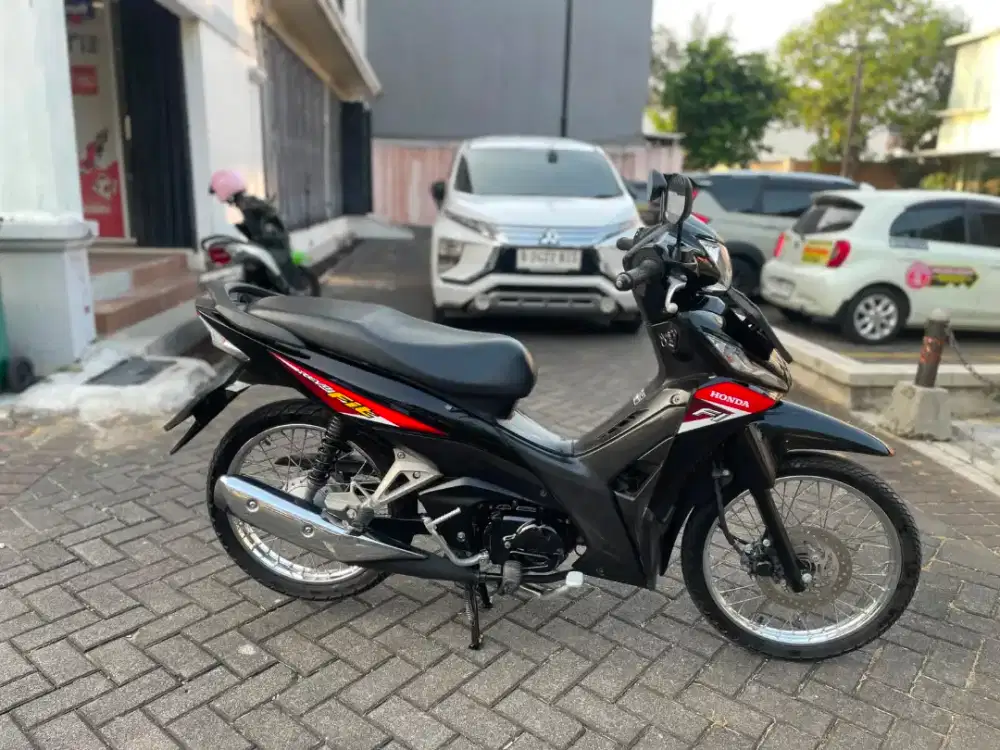 Revo Fit 2024 Pajak Panjang