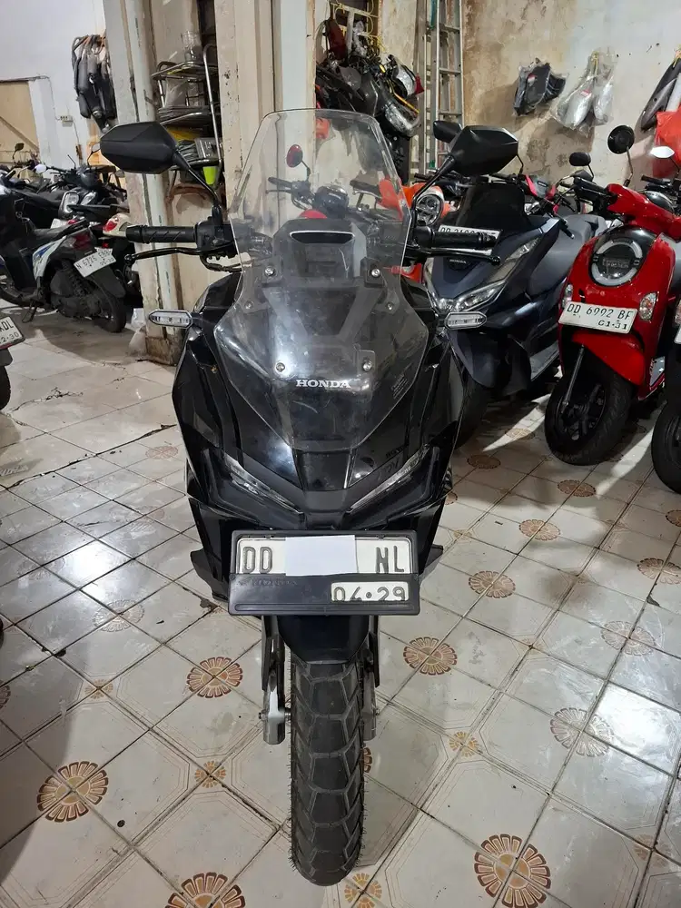 Honda ADV cbs 160cc 2024 hitam