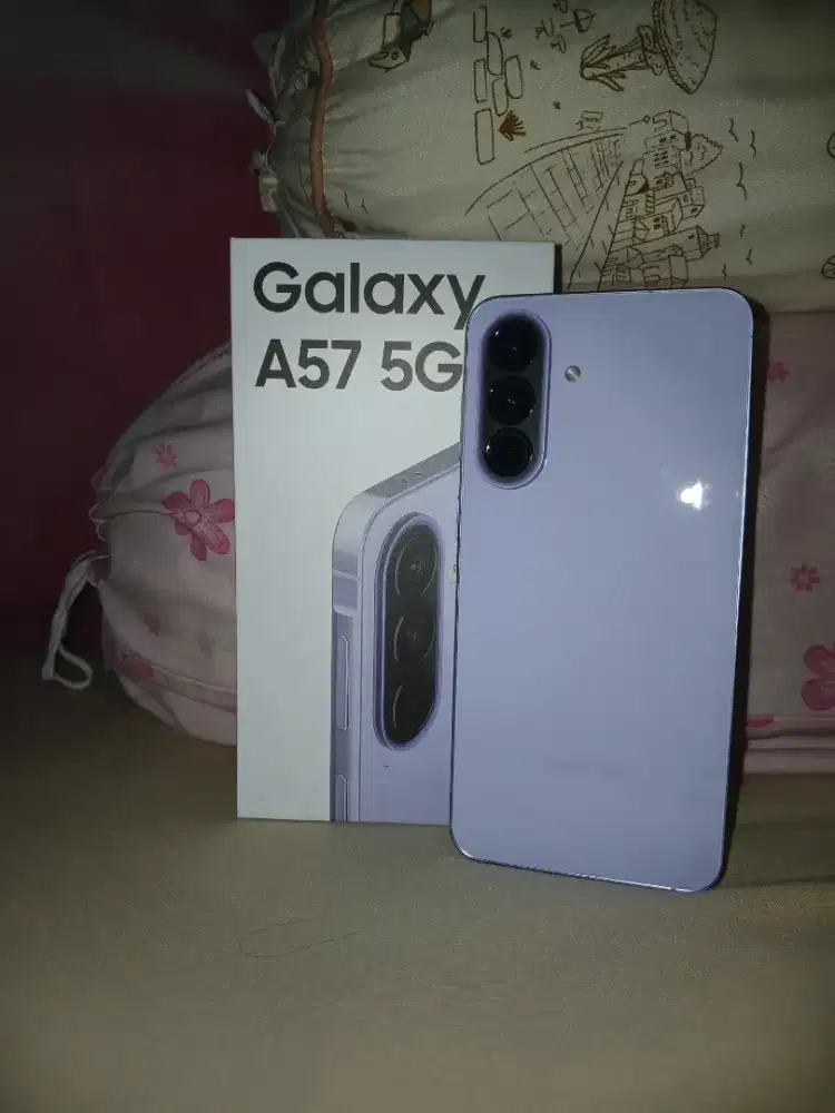 samsung A57. 8/128gb