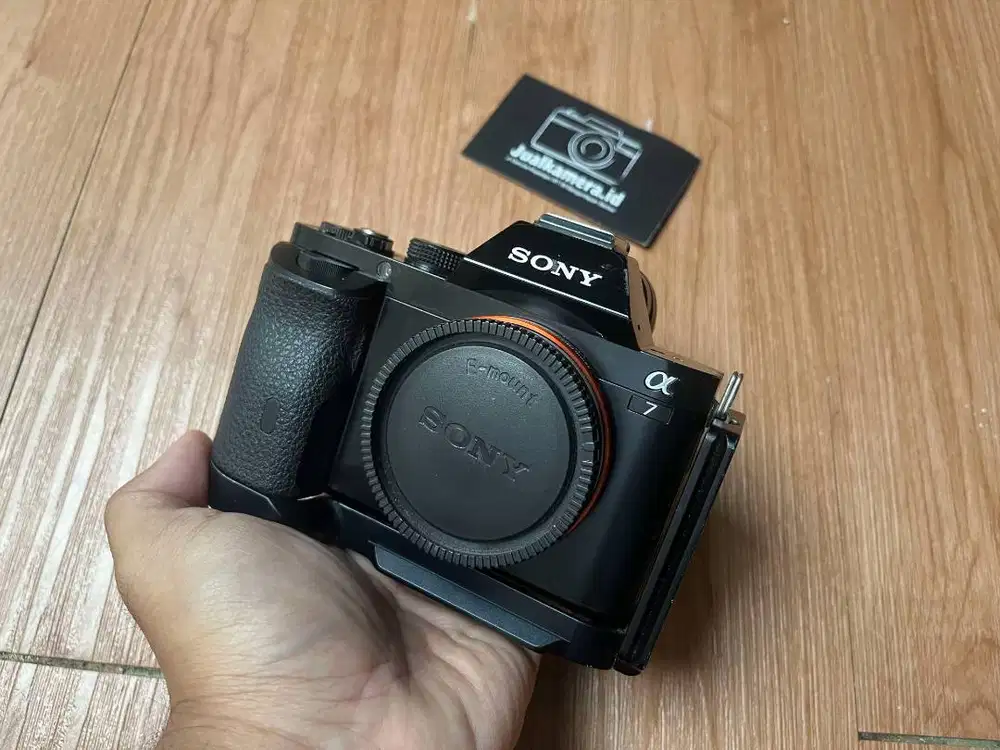 SONY A7 CLASSIC BODY ONLY MULUS BOX MURAH ADA BONUS